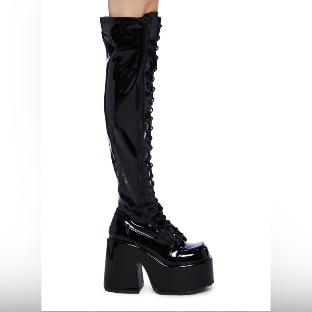 Demonia CAMEL-300 black patent platform boot